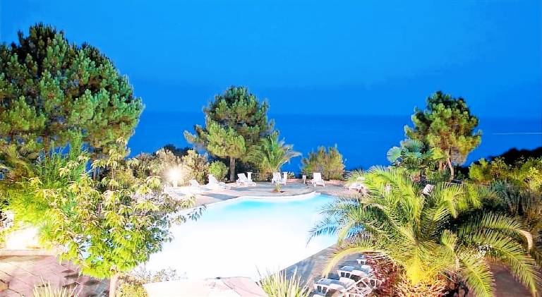 Villa with private pool, yard & patio — photo 3