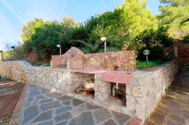 Family-friendly holiday apartment with barbeque, yard & terrace | Next to the beach | Pet-friendly — photo 5
