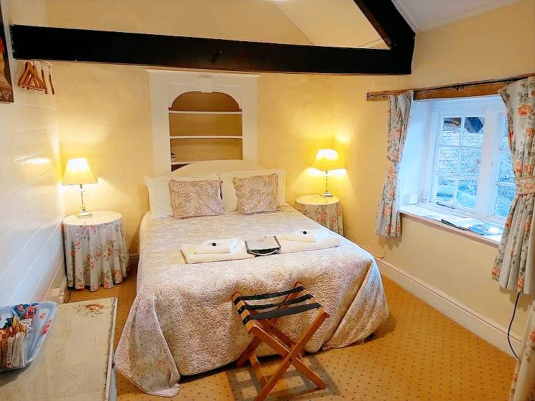 Castle Tiverton