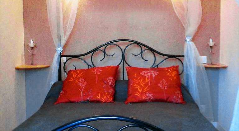Bed and breakfast  Salon