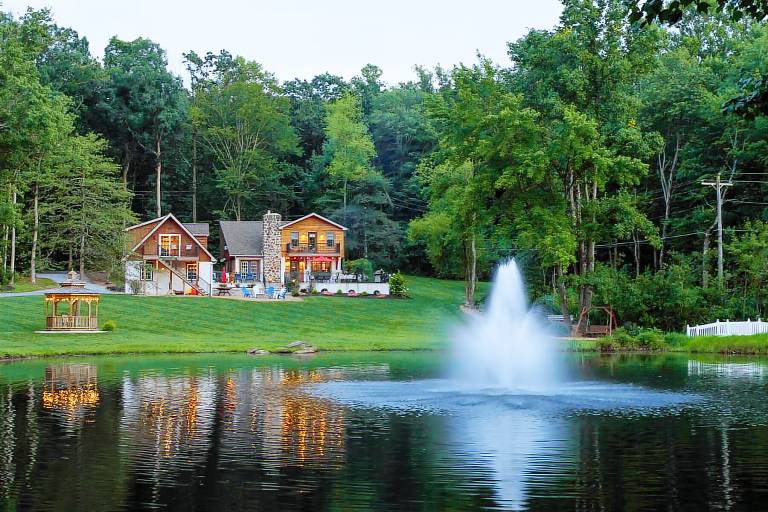 Cottage  Elverson