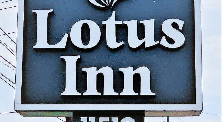 LOTUS INN