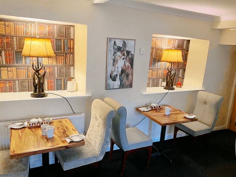 OYO Cocketts Hotel — photo 3
