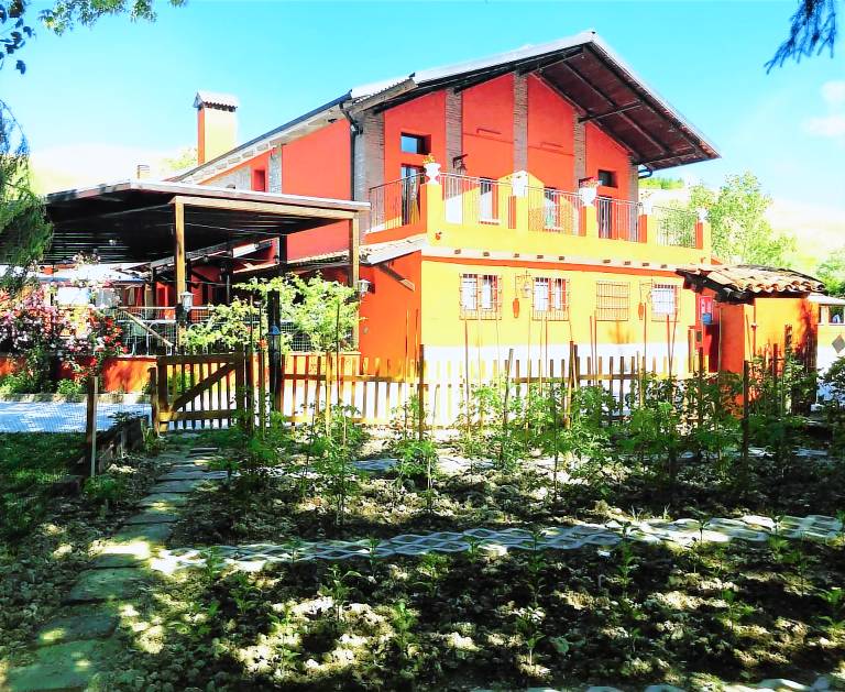 Farmhouse Pianoro