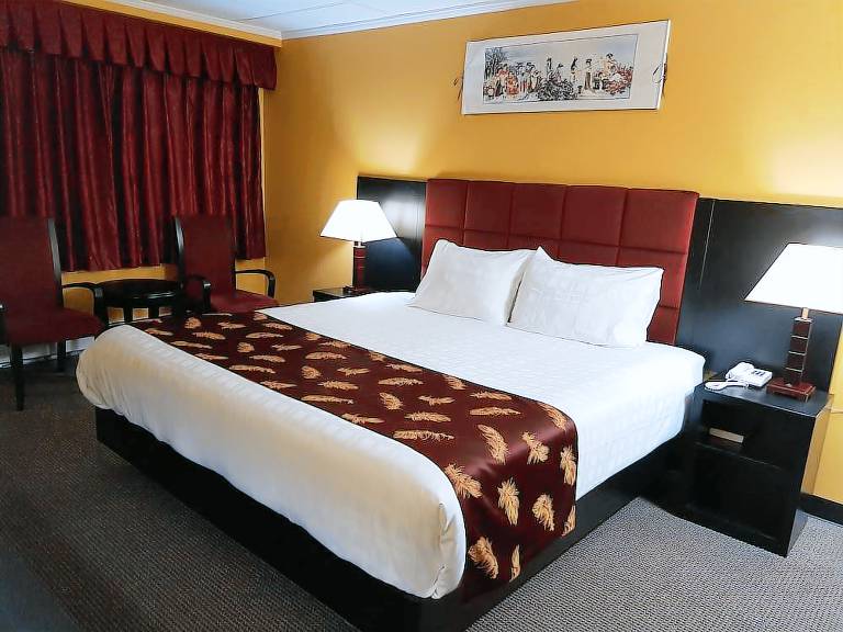 Motel  Revelstoke