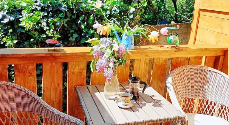 Holiday apartment with patio — photo 2