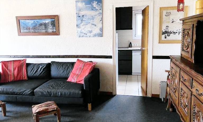 Balcony, tv, ski locker, 80m², Alpe d'Huez — photo 4
