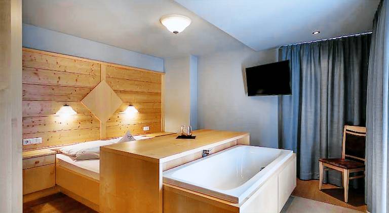 Serviced apartment with garden & sauna — photo 2