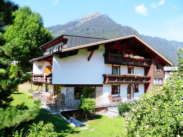 Ferienwohnung Montafon
