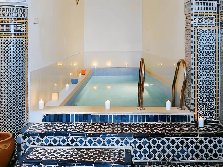 RIAD YOUSSEF — photo 4