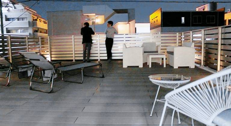 Villa with terrace — photo 4
