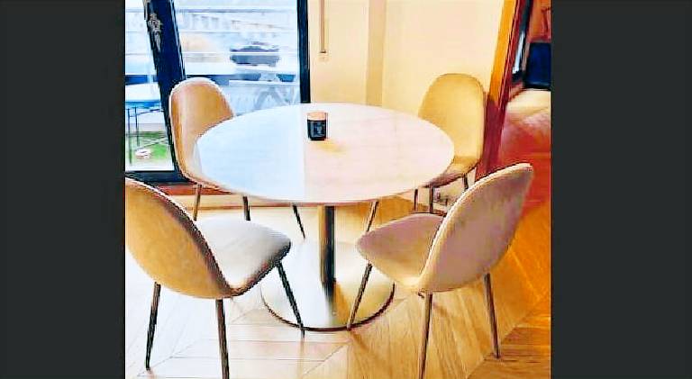 Stylish 1BR Stay with parking and outdoor spaces — photo 4