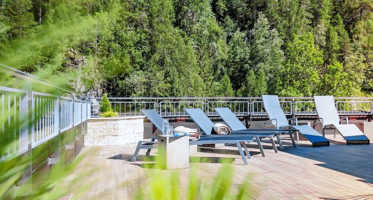 Family-oriented apartment with terrace, sauna & pool | Dogs allowed — photo 4