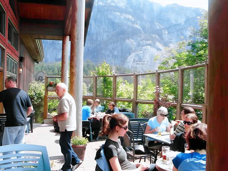 Howe Sound Inn & Brewing Company — photo 4