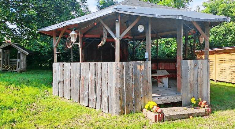 Vacation home with garden, patio & barbeque | Pets are welcome — photo 5