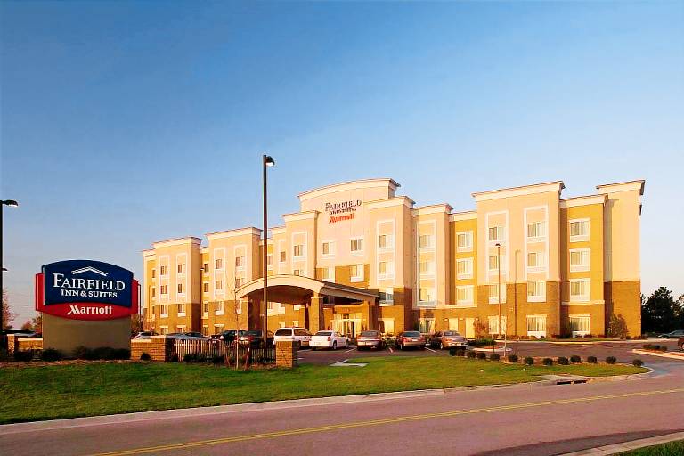 Fairfield by Marriott Inn & Suites Kansas City Overland Park