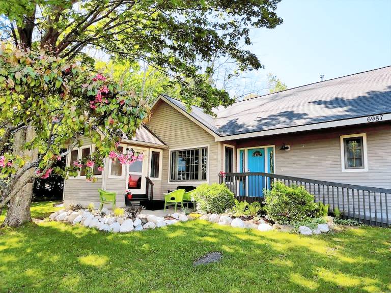 House Glen Lake
