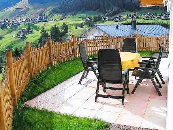 House with patio | Ski nearby | Pets allowed — photo 5