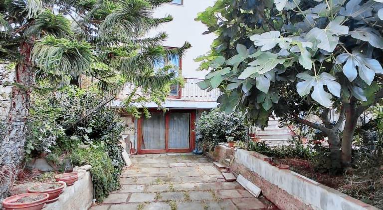 Fully equipped lovely apartment with garden & patio | Suitable for remote work | Pet-friendly — photo 4