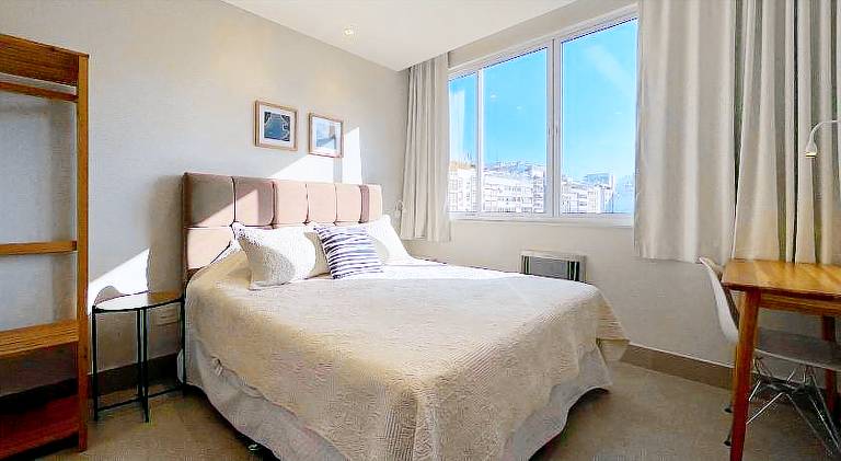 Rental apartment | Close to Fort Copacabana | Perfect for remote work in Leme