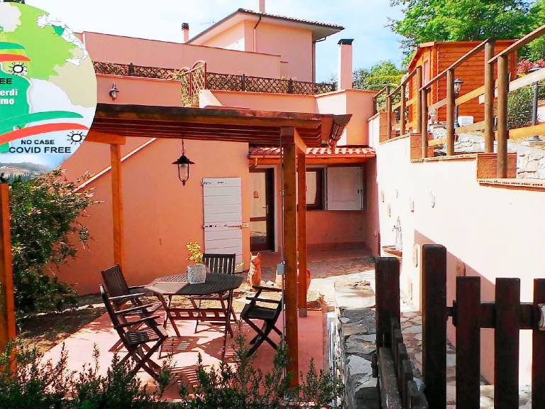 Ferienwohnung in Monteverdi Marittimo für max. 4 Personen Ferienwohnung in Monteverdi Marittimo für max. 4 Personen