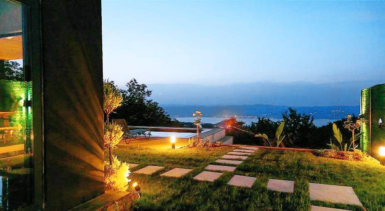 Wonderful villa with hot tub, patio & barbecue | Pets allowed — photo 5