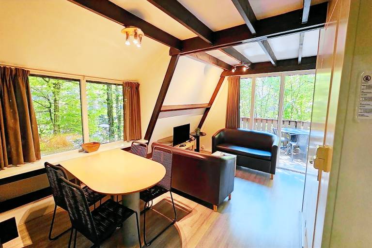 Chalet with pool in Durbuy