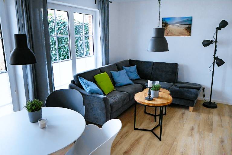 Komfortable Ferienwohnung Wassmann mit Terrasse – Ideal für Familien in Hooksiel — photo 2