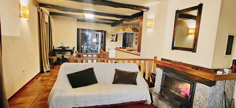 Cottage with yard, terrace & barbecue — photo 4