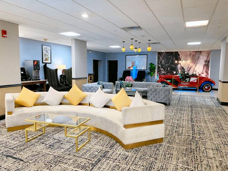 Albany Airport Inn in Latham, NY