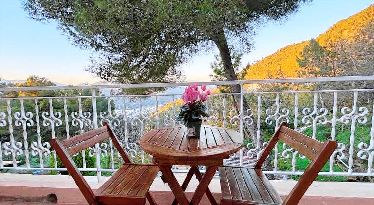 Holiday apartment with pool in Beaulieu-sur-Mer