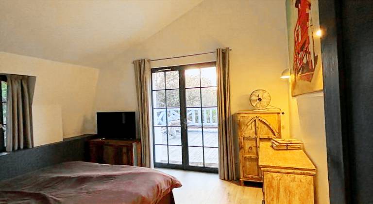 Villa with 2 rooms for 4 persons — photo 2