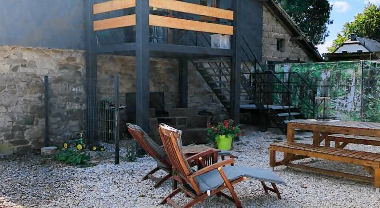Holiday apartment with jacuzzi & patio — photo 4