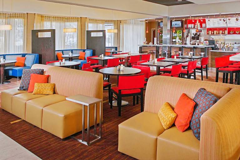 Courtyard by Marriott Raleigh Cary — photo 4