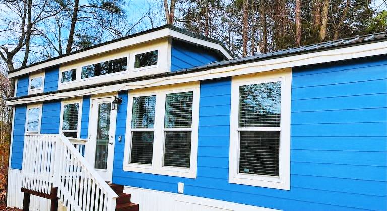 Cabin  Steele Creek