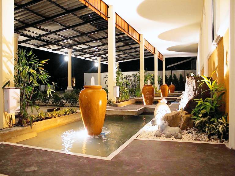 Fancy Carp Resort — photo 3