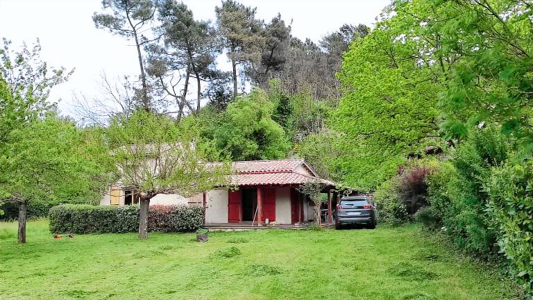 Maison de vacances Meyras