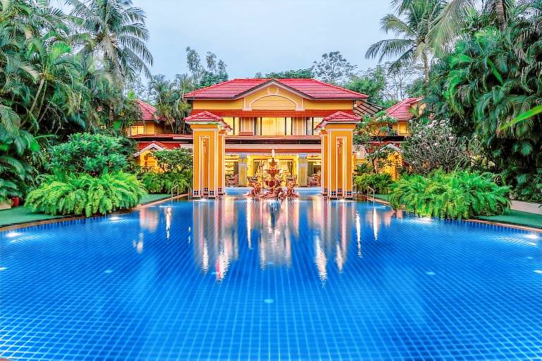 Mayfair Lagoon