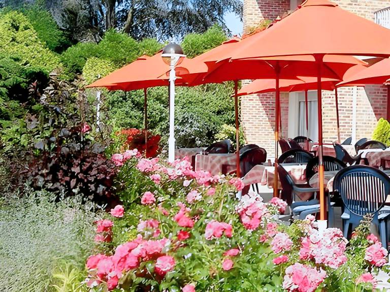 Logis Hotel & Restaurant - Le Relais de Montigny — photo 5