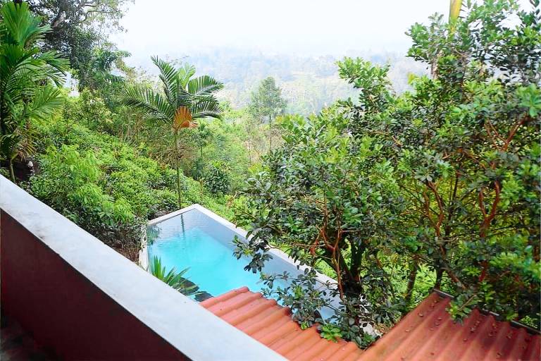 Villa with yard, patio & private pool | Good for workation | Pets are welcome — photo 3