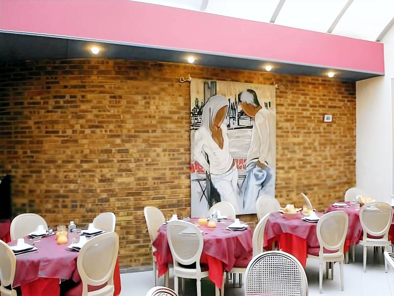 Hotel Porte Mars Reims Gare Centre Arena in Tinqueux