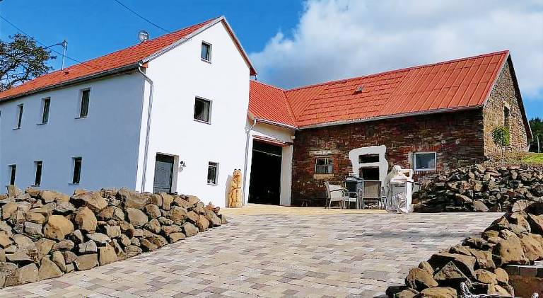 180 m&sup2; Ferienhaus