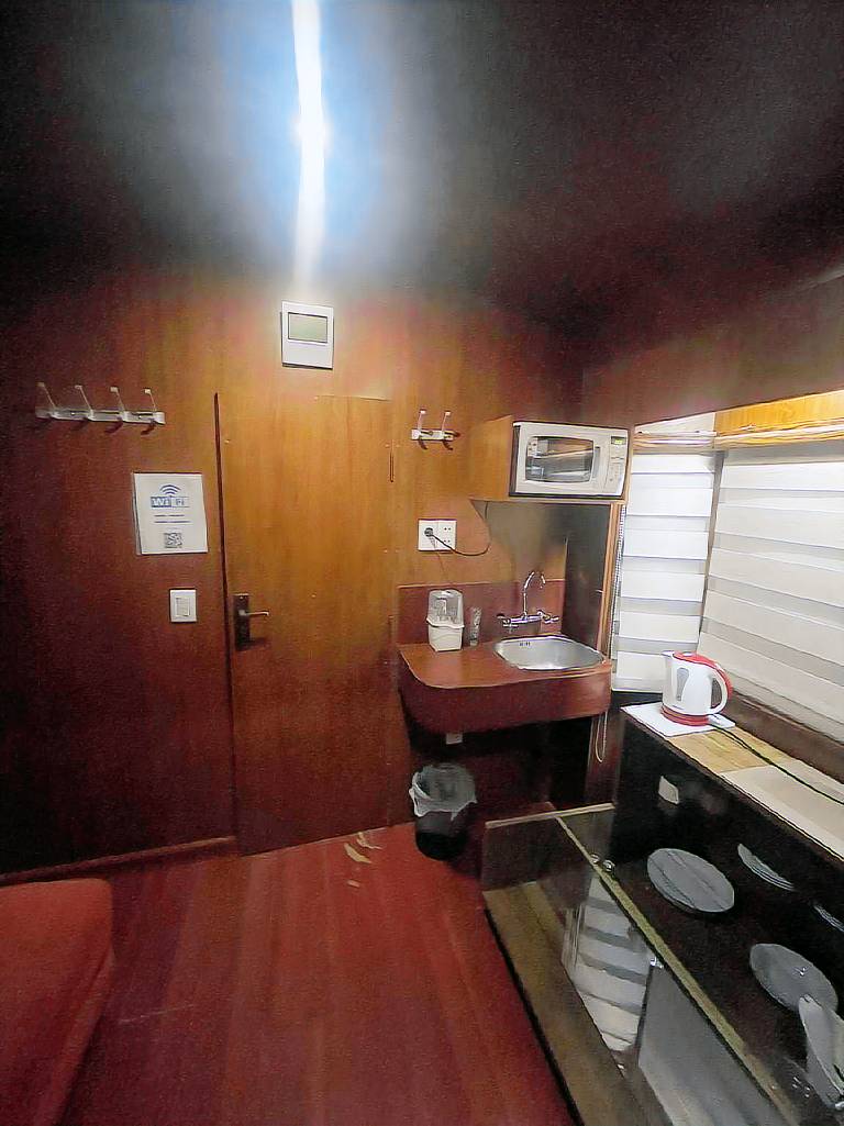 Onkel Inn Wagon Sleepbox — photo 3