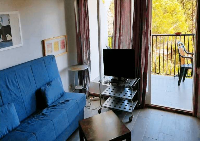 Rental apartment with pool & patio | Mountain view — photo 5