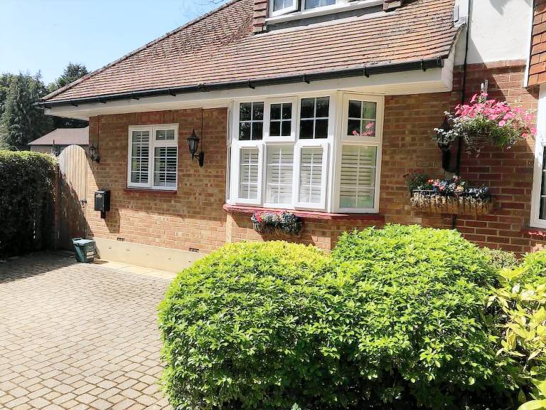Apartment  Weybridge
