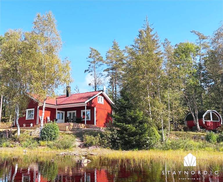 House with terrace, sauna & grill in Jonkoping