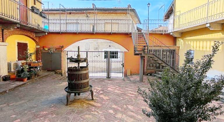 Lovely apartment with patio | Dogs allowed — photo 3