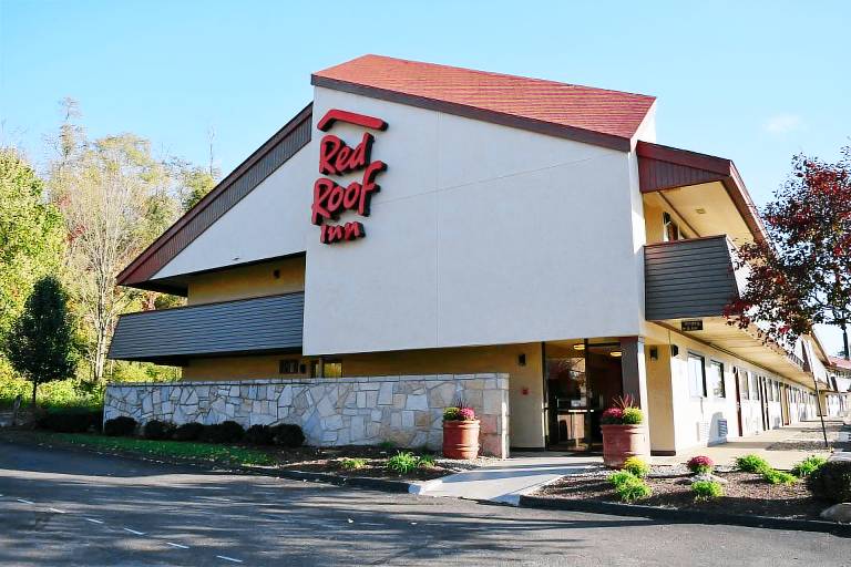 Red Roof Inn St Clairsville - Wheeling West — photo 4