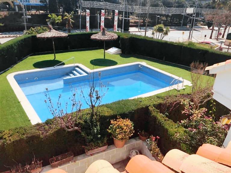 Holiday apartment with yard & pool in Castell-Platja d'Aro