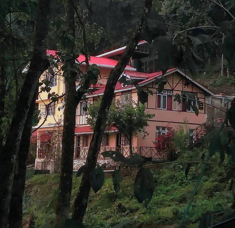 House  Geyzing